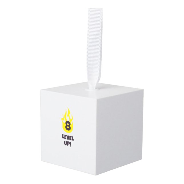 Adorno Cúbico Ocho niveles arriba (Anverso en perspectiva)