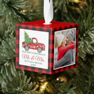 Adorno Cúbico Primera Navidad, Mr. y Mrs. Red Truck Plaid