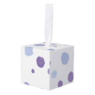 Adorno Cúbico puntos de polka pintados a mano