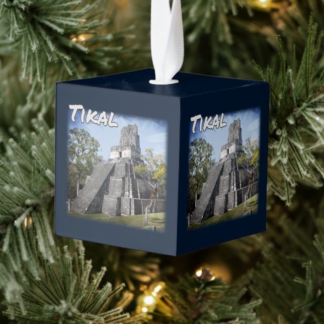Adorno Cúbico Templo de Ruinas Tikal de Guatemala (Árbol)