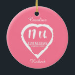 Adorno De Cerámica 17.º aniversario Boda carneliano tradicional<br><div class="desc">Si quieres ayuda para personalizar este diseño,  por favor contacta conmigo,  hay un botón de preguntar a este diseñador,  justo debajo de este texto. Diseño romántico de pincel de corazón para personas que celebran el 17 aniversario del boda. La gema de carnelias es el regalo tradicional para esta ocasión.</div>