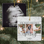 Adorno De Cerámica 4 Foto Embarazo Nuevos Padres 1ª Navidad Esperante<br><div class="desc">Celebre el precioso regalo de su nuevo miembro de la familia con un elegante ornamento de cerámica cuadrada de cuatro collage de fotos. El diseño neutro de género con borde de mármol falso es adecuado para un niño o chica de recién nacido. La redacción y las imágenes de esta plantilla...</div>