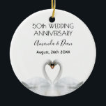 Adorno De Cerámica 50.º boda aniversario de los cisnes blancos enamor<br><div class="desc">Dos hermosos cisnes enamorados doblando la cabeza juntos y formando un corazón. Blanco y elegante fondo,  perfeccionador para un aniversario boda!  Una pareja de cisnes se queda unida de por vida,  así que son el símbolo perfecto del amor. Con el texto: 50° Aniversario. Plantilla para dos nombres,  letras negras.</div>