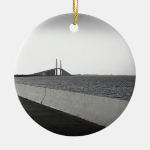 Adorno De Cerámica Acercamiento del Skyway