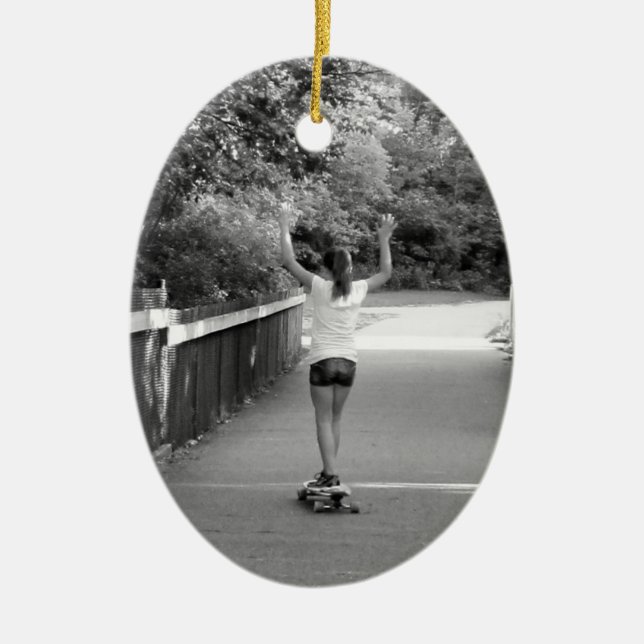 Adorno De Cerámica Adolescente Chica Longboarder (Frente)