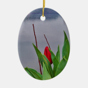 Adorno De Cerámica Aguas de Arrowhead del Lago Azul de Tulipanes Rojo
