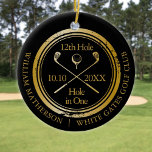 Adorno De Cerámica Agujero De Golf Negro Y Oro En Un Retro Personaliz<br><div class="desc">Con un diseño retro clásico con efecto de sello antiguo. Personalice el nombre,  el número de taladro de la ubicación y la fecha para crear un gran conservador de golf para celebrar ese fantástico hoyo en uno. Diseñado por Thisisnotme©</div>