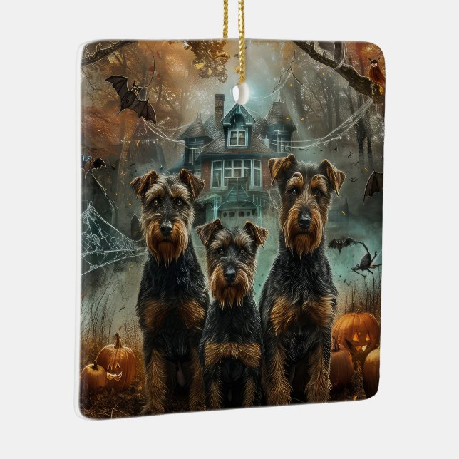 Adorno De Cerámica Airedale Halloween Night Doggy Delight (Derecha)