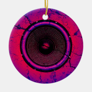 Adorno De Cerámica Altavoz de música en una pared agrietada