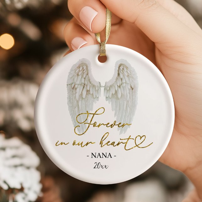 Adorno De Cerámica Angel Personalized Memorial Ornament (Subido por el creador)