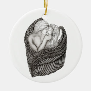 Adorno De Cerámica Angels Kissing , diseño en blanco y negro