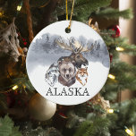 Adorno De Cerámica Animales de Alaska llevan la alce del lobo<br><div class="desc">Este diseño puede ser personalizado en el área proporcionada cambiando la foto y/o el texto. O puede personalizarse haciendo clic en Personalizar esta plantilla y, a continuación, eligiendo la opción de hacer clic en el personalizar y eliminando o cambiando el color del fondo, agregando texto, cambiando el color o estilo...</div>