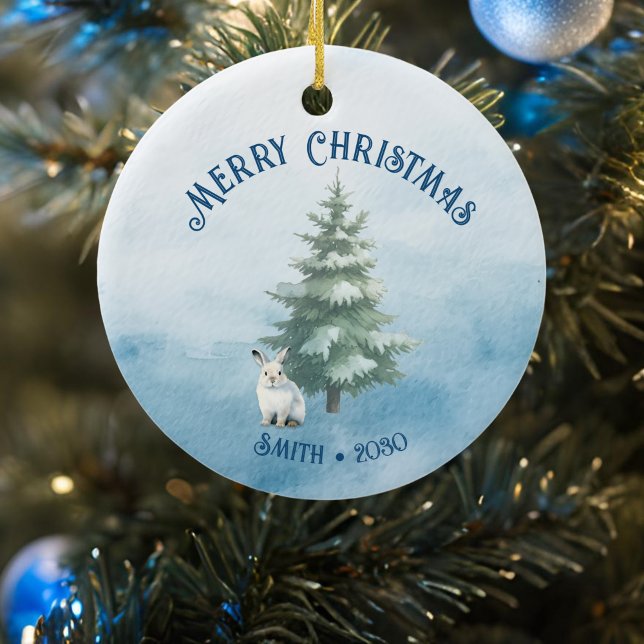 Adorno De Cerámica Animales de Woodland y Navidades azules de liebre  (Arctic Hare woodland animals ornament front)