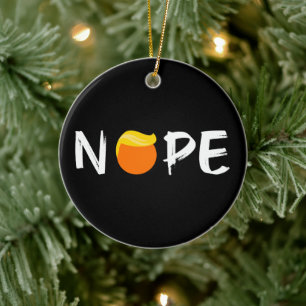 Adorno De Cerámica Anti-Trump - Edición Nope II