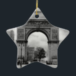 Adorno De Cerámica Arco cuadrado de Washington<br><div class="desc">Imagen maravillosa de la antigüedad del arco cuadrado de Washington</div>