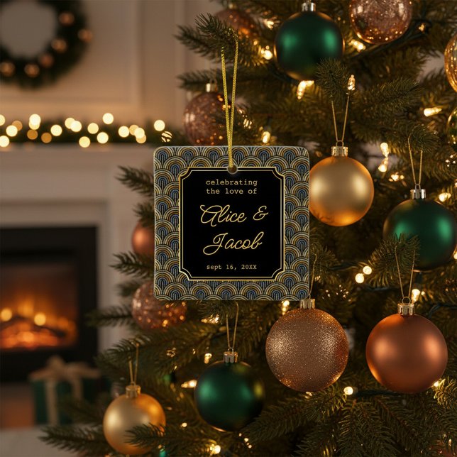 Adorno De Cerámica Art Deco Embroidered-Style Wedding Square  (Subido por el creador)