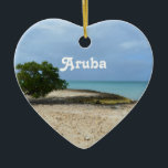 Adorno De Cerámica Aruba rugoso<br><div class="desc">Costa rugosa de Aruba con los árboles de la roca y del divi de la lava.</div>