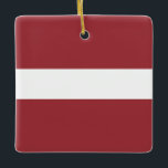 Adorno De Cerámica Bandera de Letonia (letón)<br><div class="desc">Productos de bandera mundial de personalizable - Por favor,  no dude en añadir su propio texto.</div>