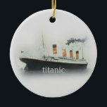 Adorno De Cerámica Barco de línea de vintage Titanic Ocean<br><div class="desc">Vintage Titanic Ocean Liner Ship Ornament. Ornamento conmemorativo vintage Keepsake RMS Titanic</div>