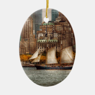 Adorno De Cerámica Barco - Isla de los Gobernadores, NY - Bajo Manhat