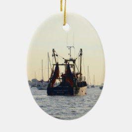 Adorno De Cerámica Barco Pesquero Paz Y Abundancia Al Amanecer