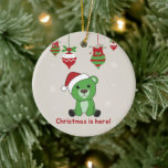 Adorno De Cerámica Bear Merry Christmas Winter Animals Bears Ceramic<br><div class="desc">Oso para Navidades con luces de hadas. Animales divertidos con regalos y nieve para las vacaciones. También es gracioso para los Navidades en julio. Los osos son animales dulces y perfectos para los Navidades.</div>