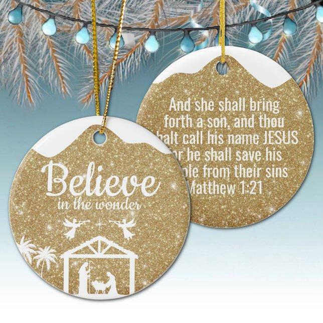 Adorno De Cerámica Believe in the wonder Manger Divine Passage ⛪️ 🎄 (Custom Believe in the wonder Religious Holiday Ceramic Ornament with golden sparkle Nativity Scene ✞)