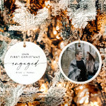 Adorno De Cerámica BLAIR Navidades modernos mínimos en vacaciones<br><div class="desc">Este adorno navideño presenta un elegante guión manuscrito y un moderno diseño minimalista con un fondo fotográfico. Cambie fácilmente el nombre,  la fecha y el personalizar añadiendo su propia foto para que tenga un toque personal.</div>