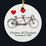Adorno De Cerámica Boda personalizada de la bicicleta de tándem tradi<br><div class="desc">Vintage Cute Tandem Bicycle Custom Wedding Ornamento de Navidad</div>