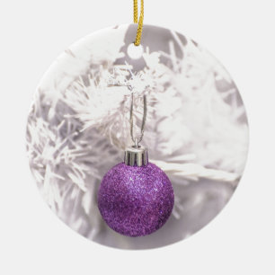 Adorno De Cerámica Bola púrpura solitaria del navidad