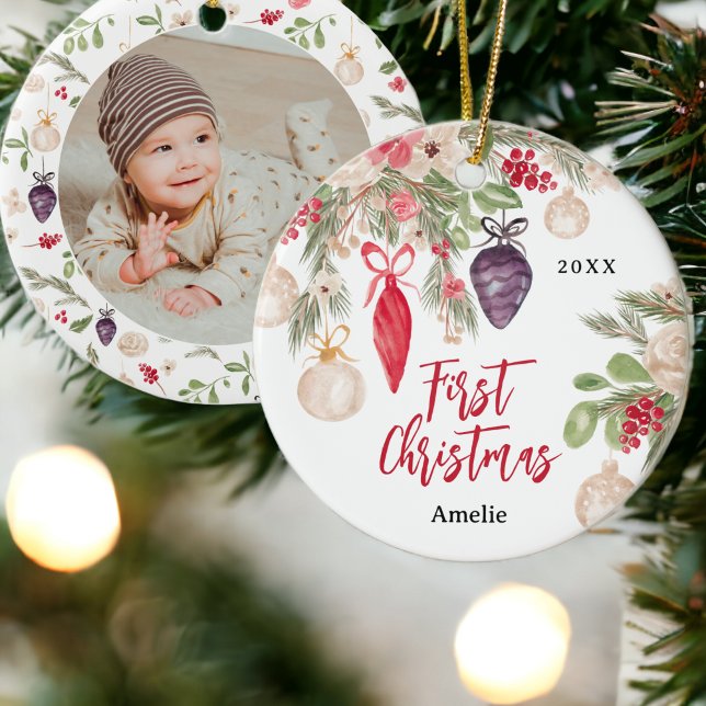 Adorno De Cerámica Bonito acuarela floral bebé primera Navidad (Pretty floral watercolor baby first Christmas Ceramic Ornament)