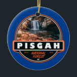 Adorno De Cerámica Bosque nacional de Pisgah Emblem de Carolina del N<br><div class="desc">Diseño de arte vectorial de Pisgah. Es un bosque nacional en las montañas Apalaches al oeste de Carolina del Norte.</div>