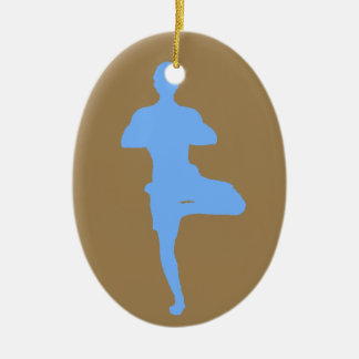 Adorno De Cerámica Brown y actitud azul del árbol de la yoga