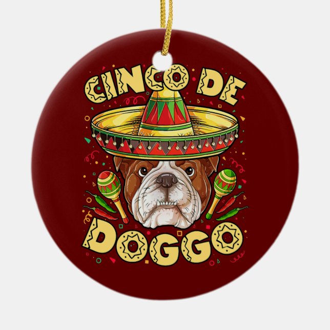 Adorno De Cerámica Bulldog inglés Cinco de Doggo Mayo Mexicano (Frente)