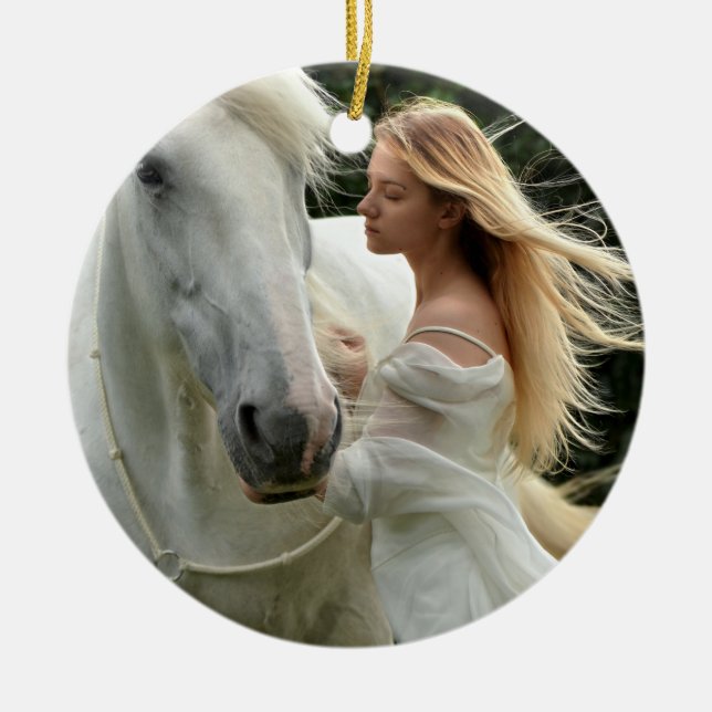 Adorno De Cerámica Caballo blanco y Chica (Frente)