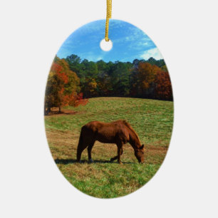 Adorno De Cerámica Caballo marrón rojo, árboles caídos, cielos azules