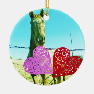 Adorno De Cerámica Caballo rubio y corazón rosado y rojo
