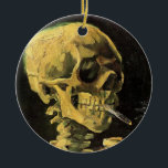 Adorno De Cerámica Calavera con cigarrillo en llamas por Vincent van<br><div class="desc">Calavera con Cigarrillo en llamas de Vincent van Gogh es un bello post de arte de época impresionista todavía pintado de la vida. Un retrato de humedeciendo esqueletos humanos. Excelente imagen para productos antitabaco. Fumar mata a 1000 cada año, ayuda a alguien a dejar de fumar hoy. Excelente imagen para...</div>