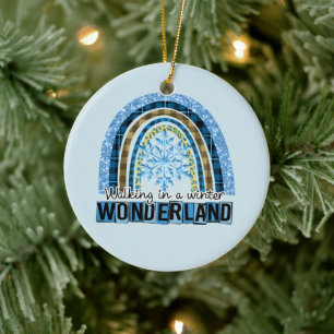 Adorno De Cerámica Caminando por una tierra de maravillas de invierno