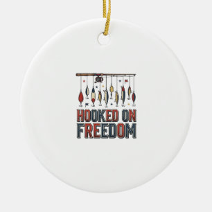 Adorno De Cerámica Camiseta de pesca patriótica Hooked On Freedom Dis