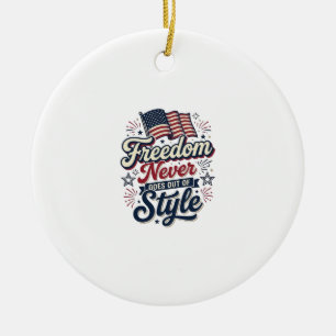 Adorno De Cerámica Camiseta Patriótica Libertad Nunca Pasa De Moda De