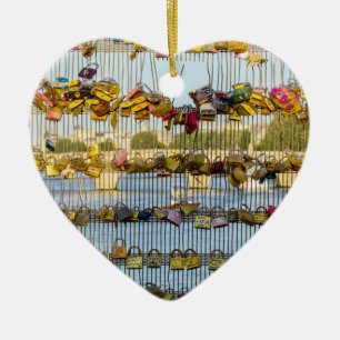 Adorno De Cerámica Cañones de amor en Pont de Solferino - París, Fran