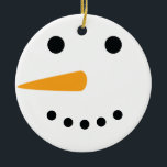 Adorno De Cerámica Cara de Snowman<br><div class="desc">Disfruta de la temporada de invierno con este clásico rostro de muñeco de nieve. Este alegre ícono de días libres pondrá una sonrisa en la cara de cualquiera. Añade tu texto para personalizar el elemento y hacer que este muñeco de nieve sea tuyo!</div>