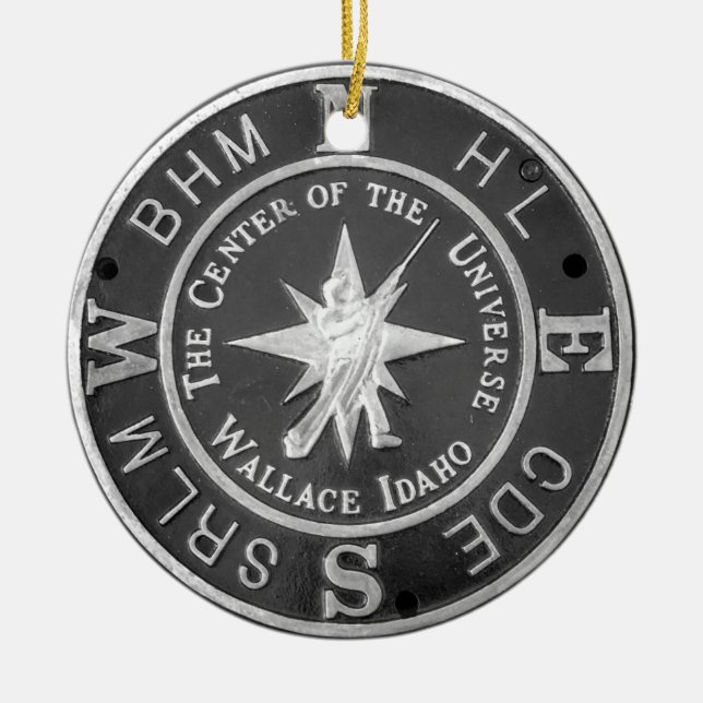Adorno De Cerámica Centro del Universo en Wallace Idaho (Frente)