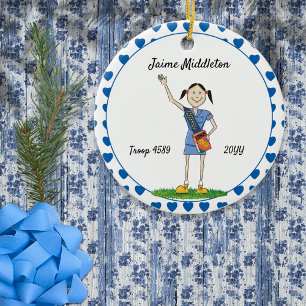 Adorno De Cerámica Chica Cadete del Cabello Oscuro, Forma Corazón Azu