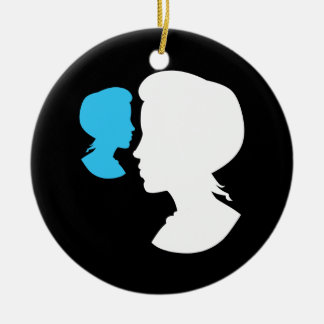 Adorno De Cerámica Chica victoriana Silhouette Cameo