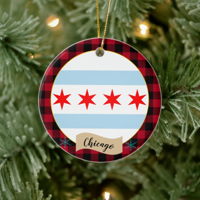Adorno De Cerámica Chicago, Red Buffalo plaid & Chicago Flag (Árbol)