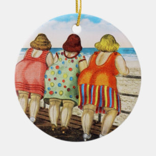 Adorno De Cerámica Chicas basados gordos del vintage en la playa