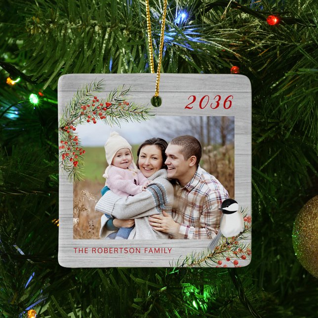 Adorno De Cerámica Chickadee, una familia rusa de Navidades de fotogr (Subido por el creador)