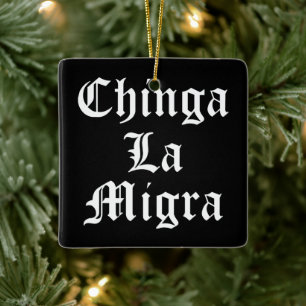Adorno De Cerámica Chinga LA Migra